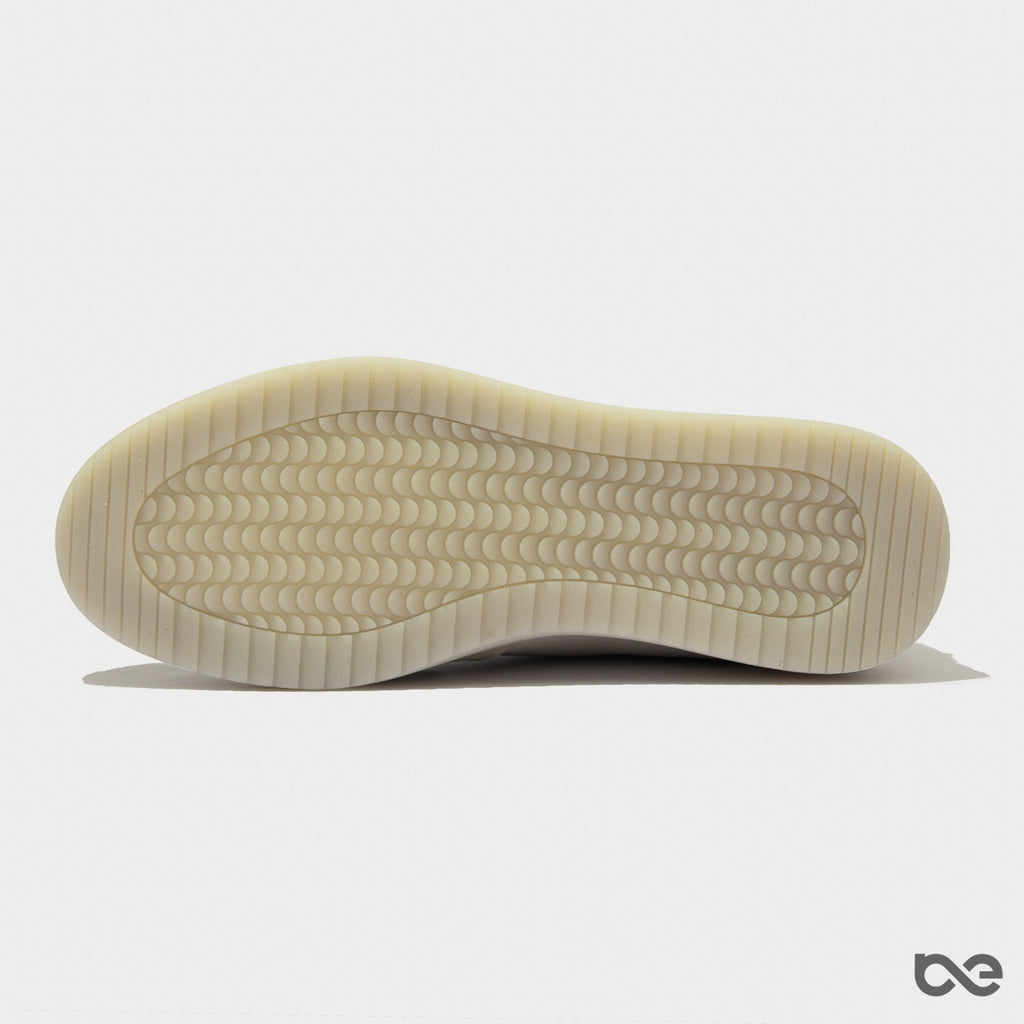 Ease Sneakers Be